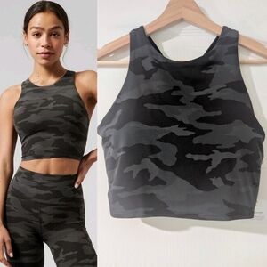 Athleta | Conscious Crop In Camo (D-DD Cup)